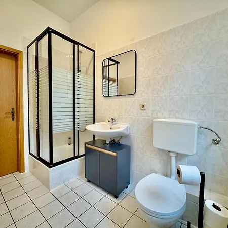 Апартаменты #2 Rebelrents - 4p - Smart-tv - Wlan - Voll Ausgestattete Kueche